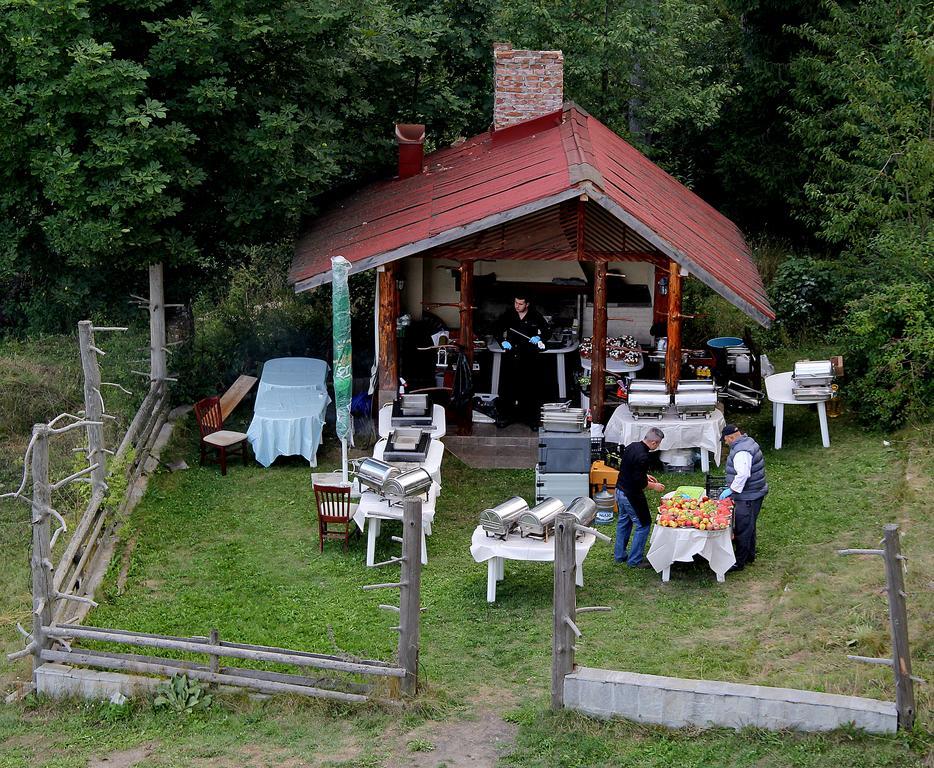 Borika Hotel Tsjepelare Eksteriør bilde